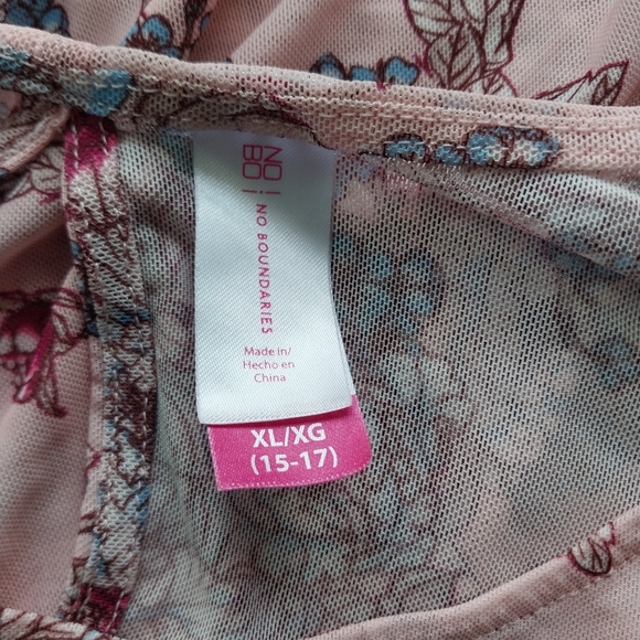 NO BOUNDARIES Women's Polar Pink Floral Summer Sheer Top - Picture 5 of 7